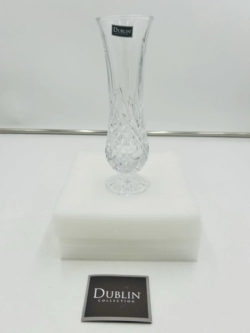 Dublin Collection Shannon By Godinger Crystal Bud Vase 8.5